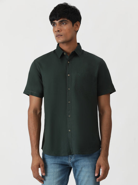 Olive Green Solid Slim Fit Casual Shirt | pehervi