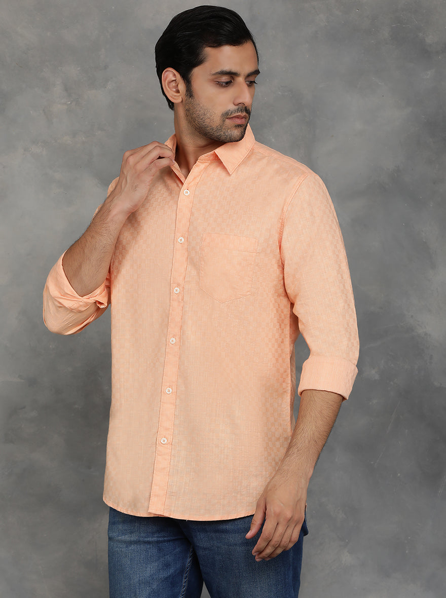 Peach Solid Slim Fit Casual Shirt | pehervi