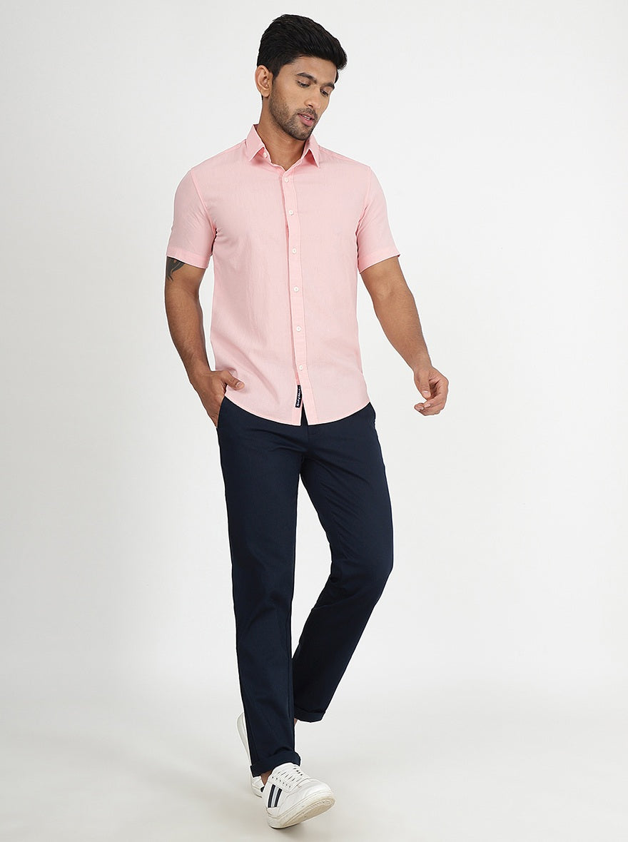 Pink Solid Slim Fit Casual Shirt | pehervi