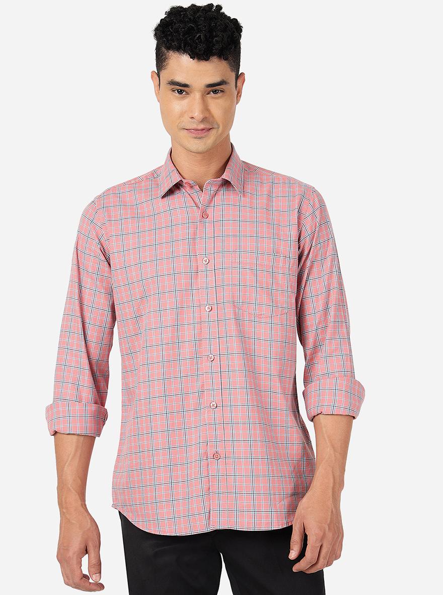 Rose Pink Checked Slim Fit Semi Casual Shirt | Pehervi