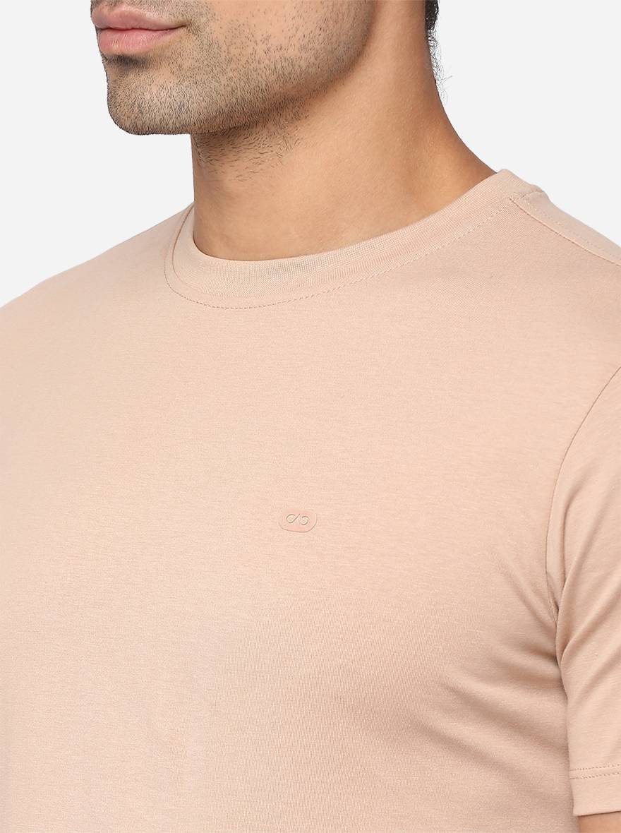 Sand Pink Solid Slim Fit T-Shirt | pehervi