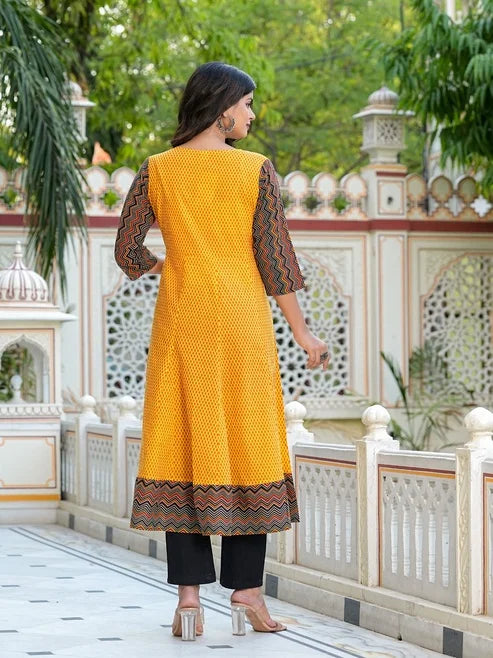 FASHION PLUS STORE Women's Cotton Geometric Print Anarkali Kurta (Mustard) & Dupatta