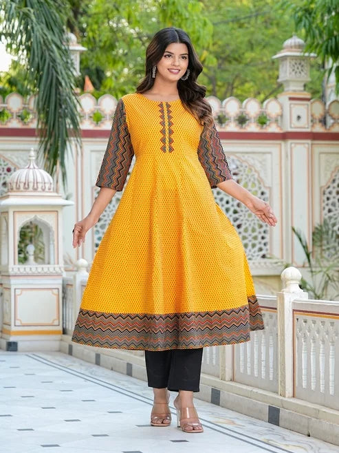 FASHION PLUS STORE Women's Cotton Geometric Print Anarkali Kurta (Mustard) & Dupatta