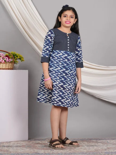 FASHION PLUS STORE Kids Cotton Chevron Print Kaantha Work A-line Dress