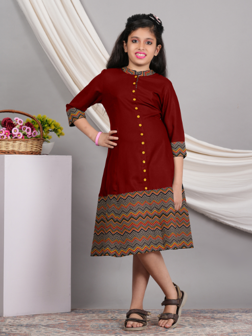 Fashion Plus Store Kids Rayon Zig-Zag Printed 3/4th Sleeve Mandarin Collar A-line Kurta