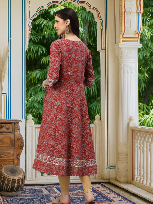 Cotton Round Neck Floral Printed Anarkali Kurta (Maroon)