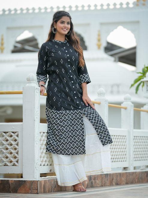 Fashion Plus Store Women's Cotton Ikat Print A-Line Kurta