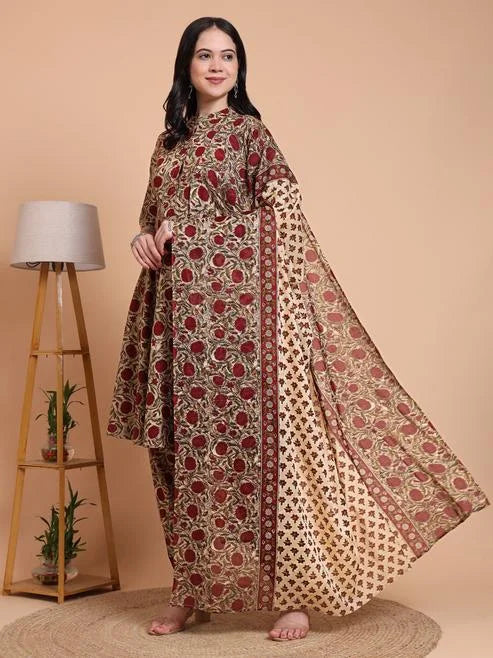 Fashion Plus Store Women’s Cambric Cotton Floral Print Short Kurta Pant With Dupatta Set (Green)