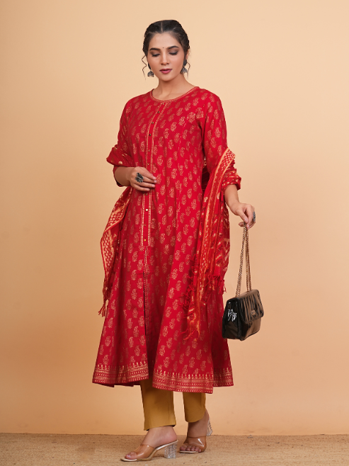 Fashion Plus Store Women's Cotton Calf Length 3/4th Sleeve Round Neck Floral Printed Anarkali Kurta with Dupatta