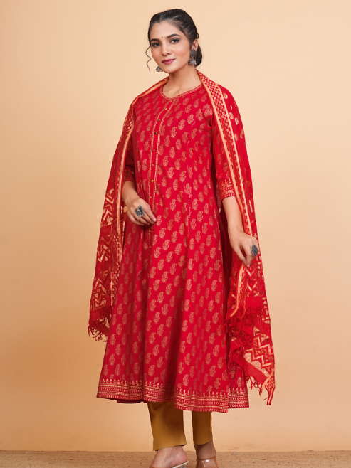 Fashion Plus Store Women's Cotton Calf Length 3/4th Sleeve Round Neck Floral Printed Anarkali Kurta with Dupatta