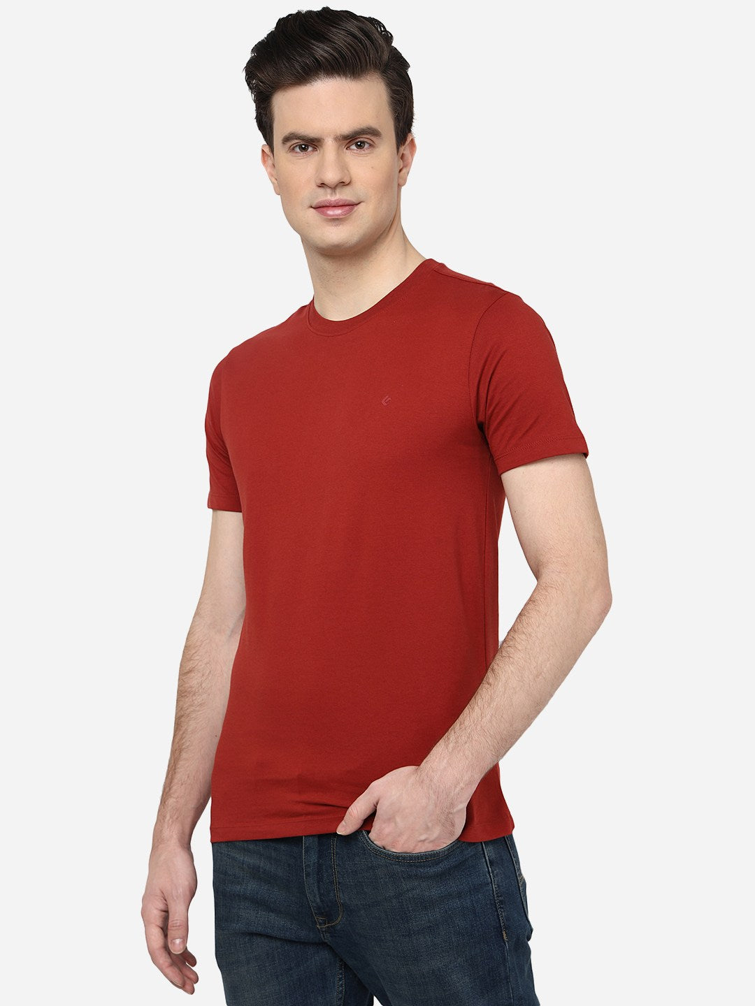Red Solid Slim Fit T-Shirt | pehervi