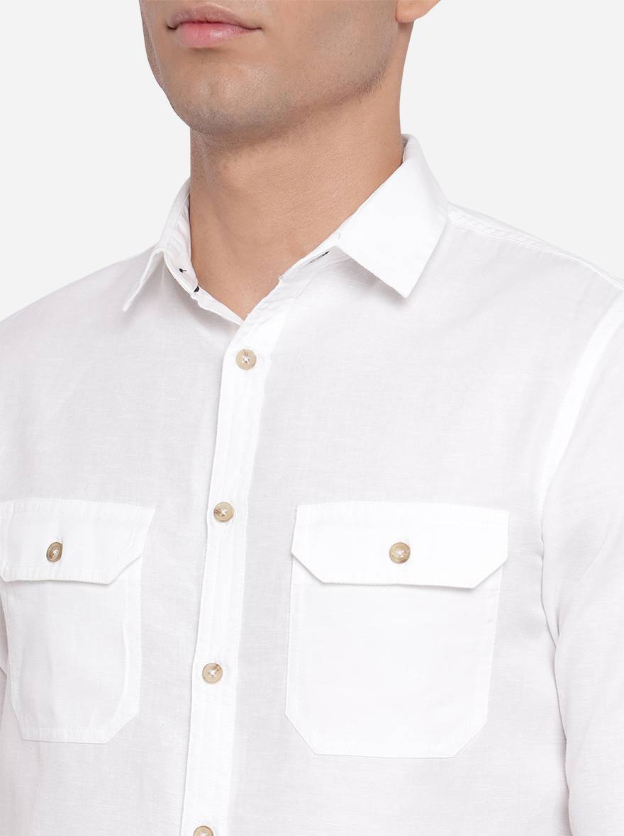 Bright White Solid Slim Fit Semi Casual Shirt | Pehervi