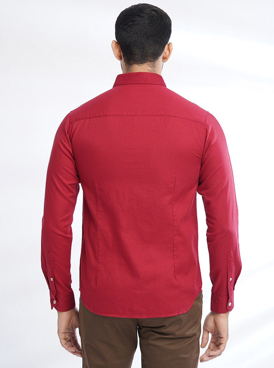 Red Solid Slim Fit Casual Shirt | pehervi
