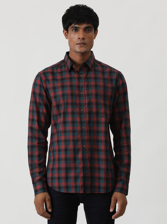 Red Checked Slim Fit Casual Shirt | pehervi