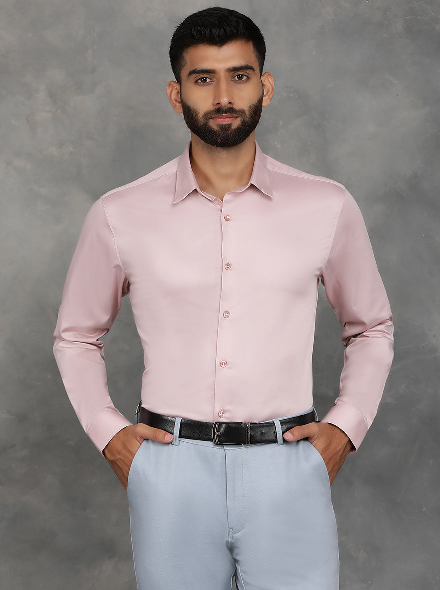 Pink Solid Slim Fit Casual Shirt | pehervi